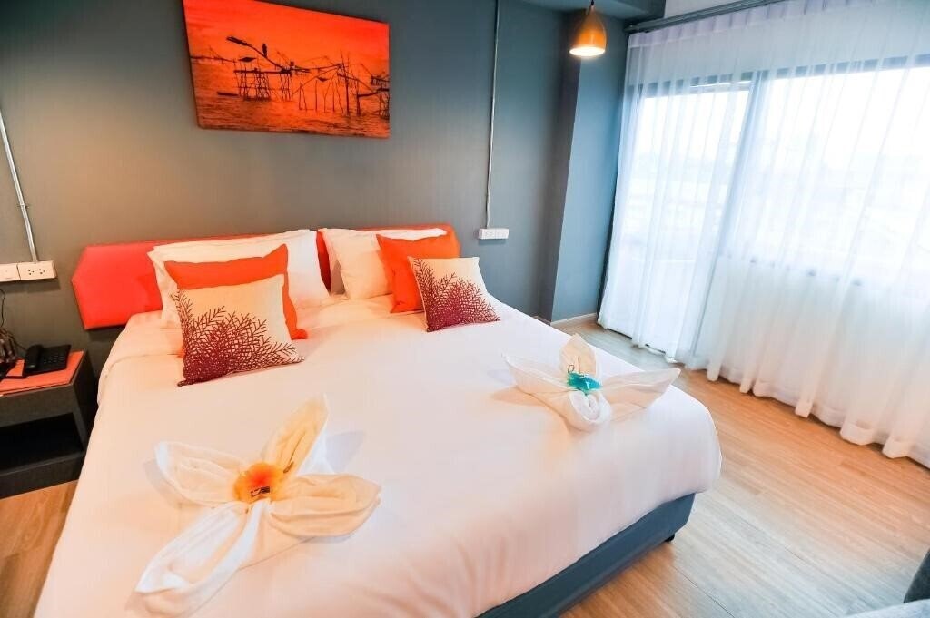 Готель 7 Days Premium Hotels 3*