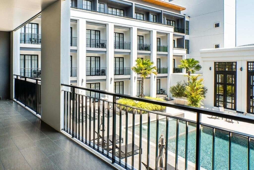 Фотографія One Patio Hotel Pattaya 4*