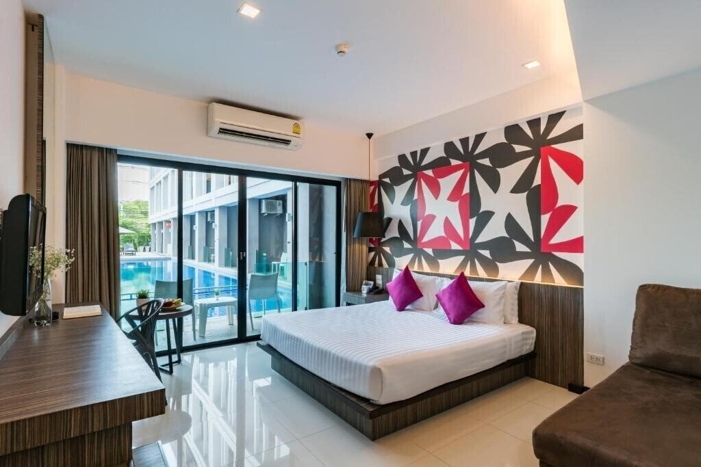 Фотографія Hotel J Residence 4*