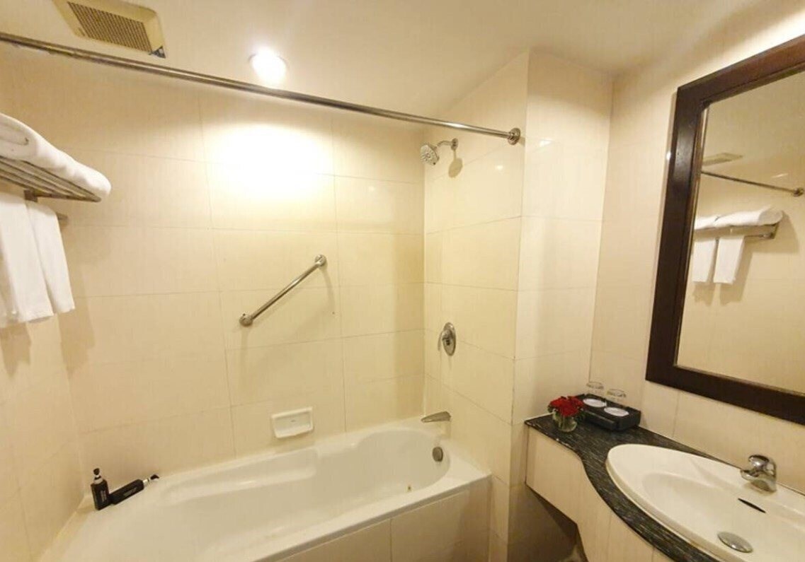 Фото Chateau En Ville Pattaya + 3*