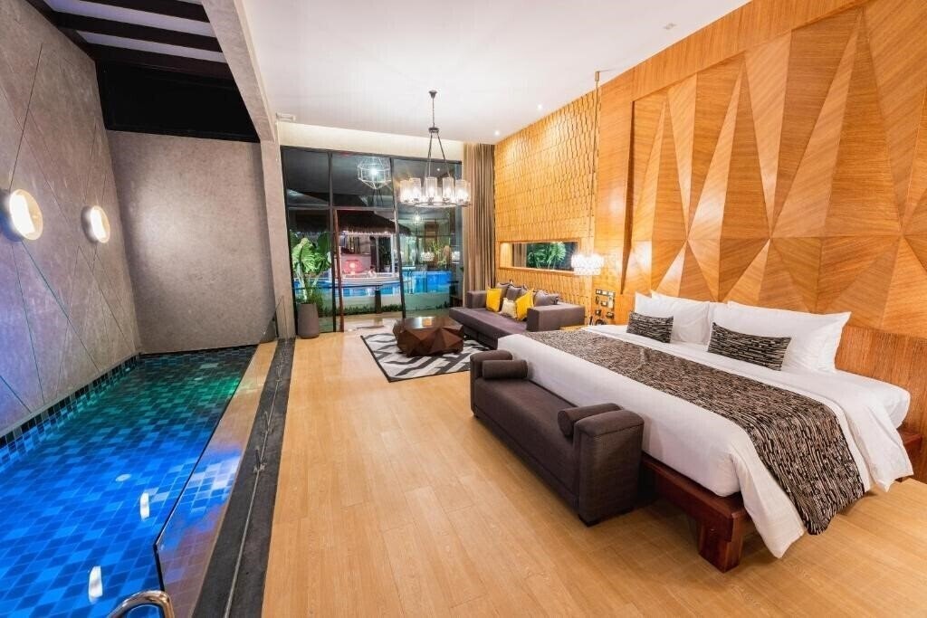 Готель La Miniera Pool Villa Pattaya 5*