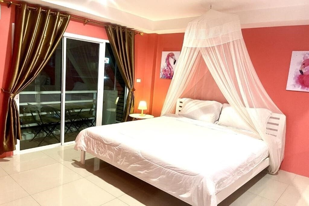 Отель Be Rich Hotel 2*