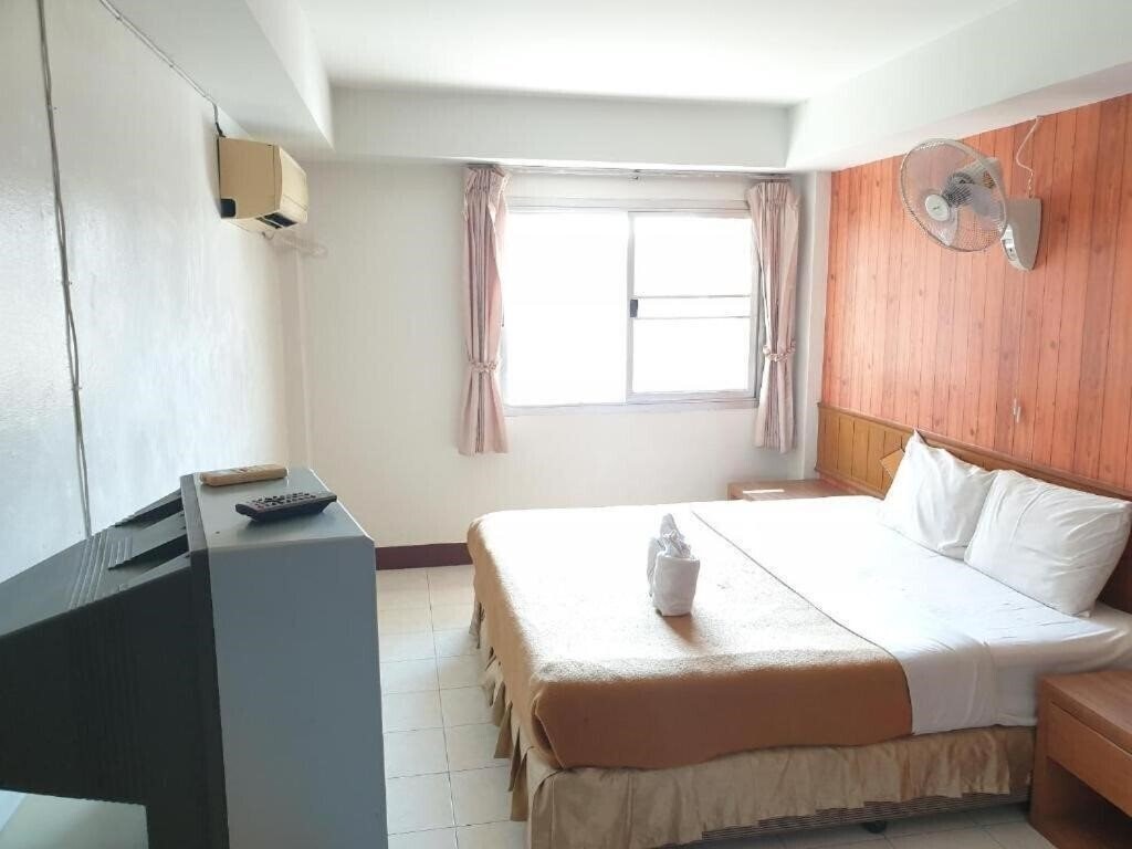 Готель Naza Orchid By Oyo Rooms 3*