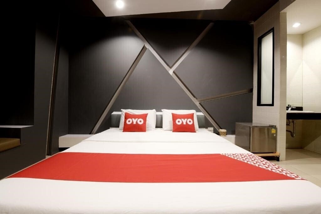 Фотография Oyo 477 Sriracha Hotel And Spa 3*