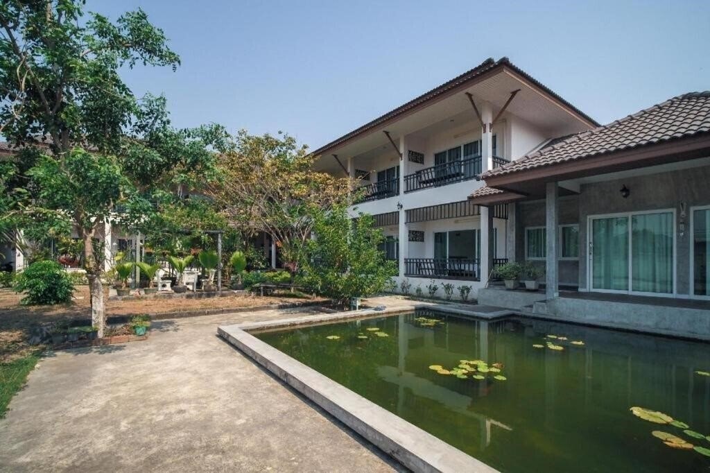 Фотографія Oyo 662 Malee Bunga Hotel 2*