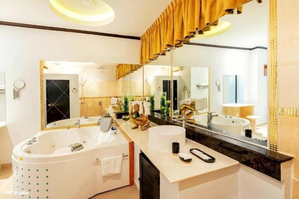 Фотография Poseidon Boutique Hotel By Zuzu 3*