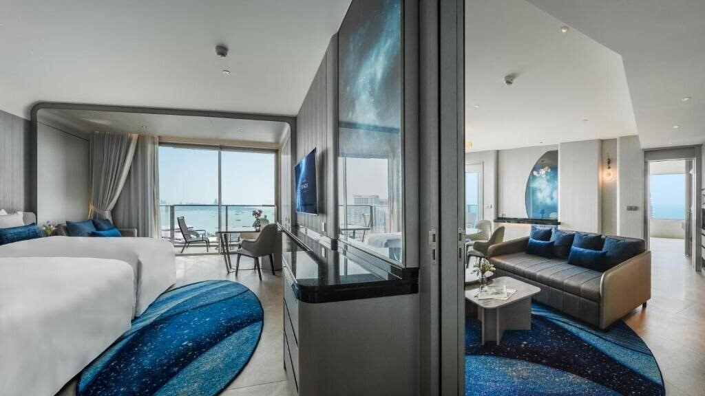 Фото Grande Centre Point Space Pattaya 5*