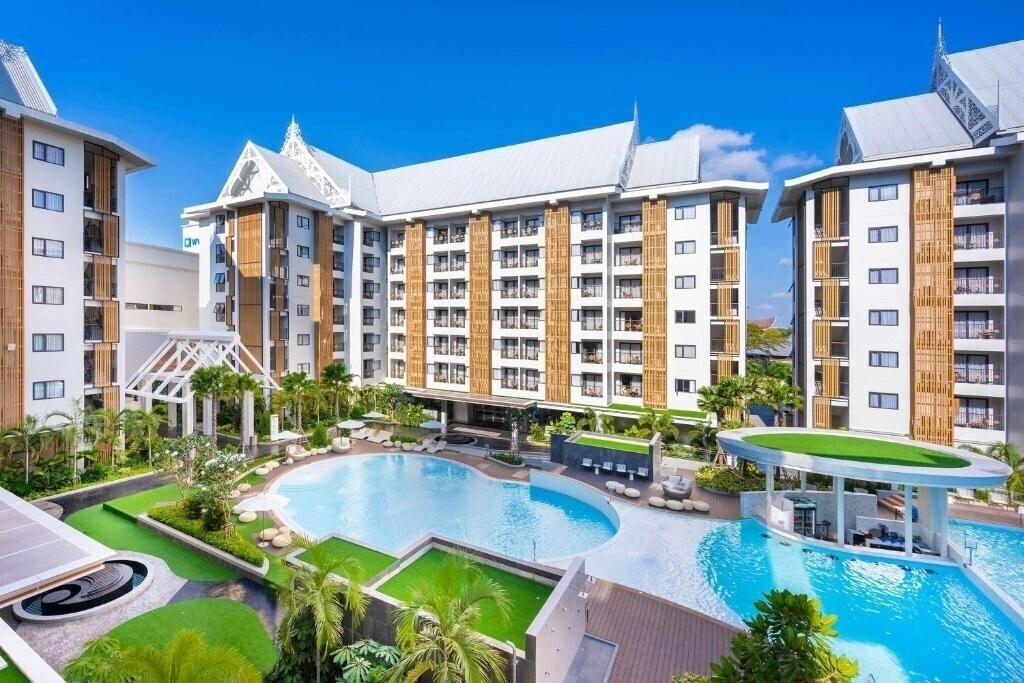 Фото Wyndham Jomtien Pattaya 5*