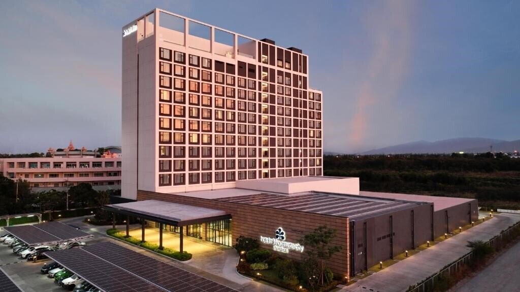 Отель Hotel Nikko Amata City Chonburi 4*