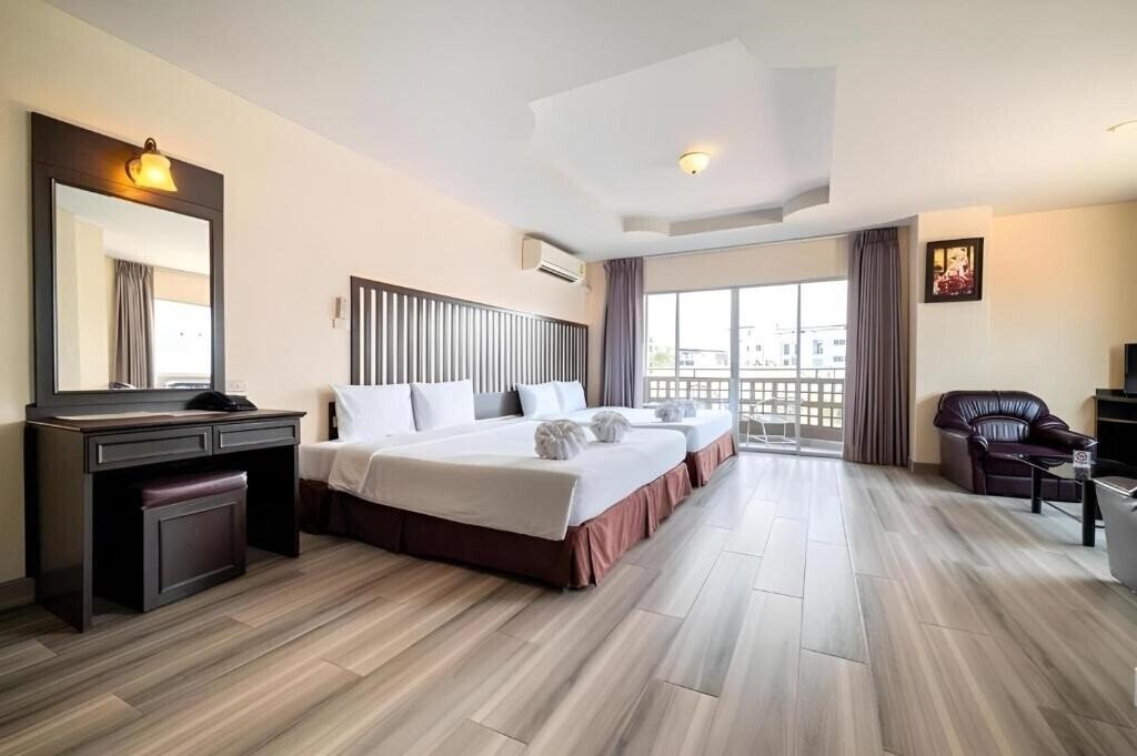 Зображення Sunday JA Plus Hotel 4*
