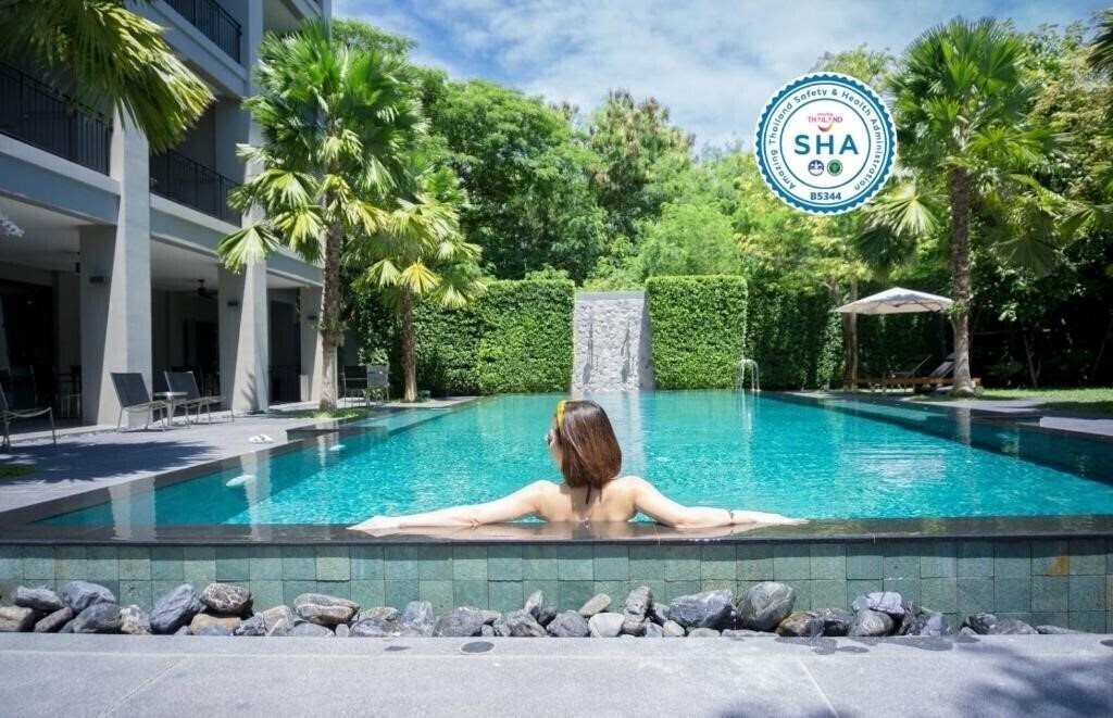 Готель The Sala Pattaya 3*