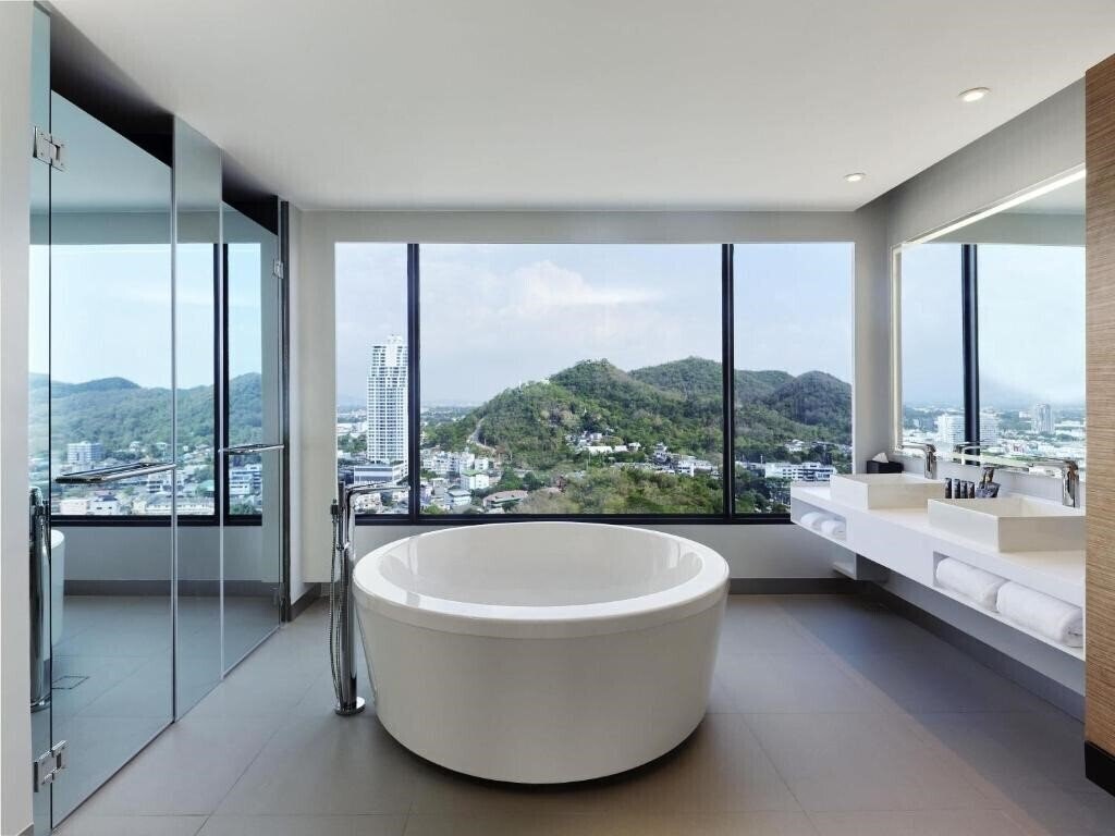 Картинка Novotel Marina Sriracha (ex. Novotel Sri Racha Marina, Novotel Marina Sriracha & Koh Si Chang) 4*