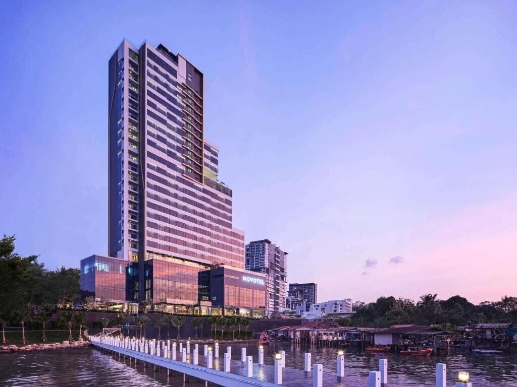 Готель Novotel Marina Sriracha (ex. Novotel Sri Racha Marina, Novotel Marina Sriracha & Koh Si Chang) 4*