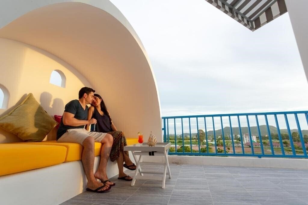 Фотографія Costa Village Bangsaray 4*