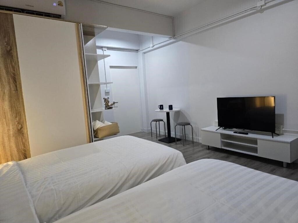 Картинка Srinn Hotel Pattaya Klang 3*