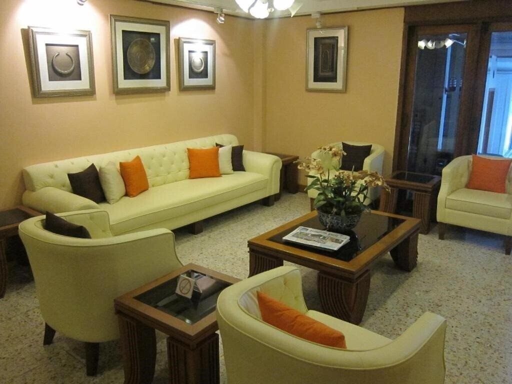 Фото Lido Beach Hotel 3*