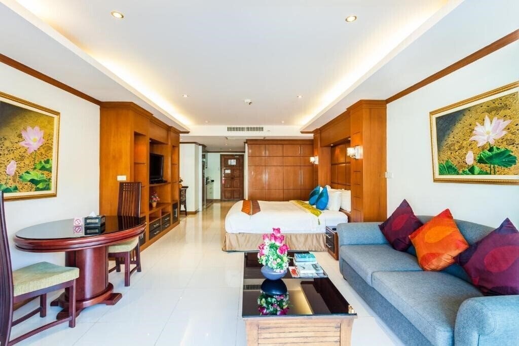 Готель Tara Court Boutique Hotel 4*