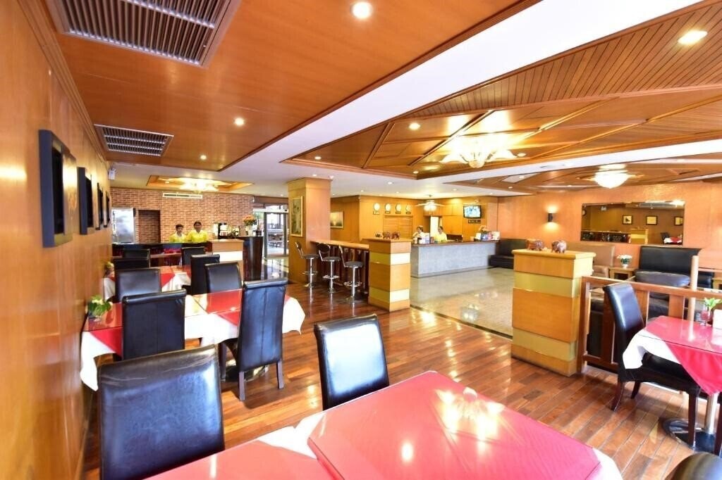 Зображення Dynasty Inn Pattaya 3*