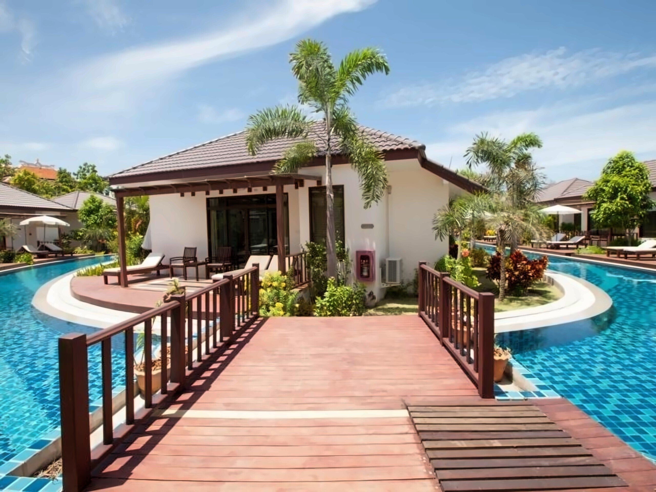 Фото Pinnacle Jomtien Resort & SPA 3*