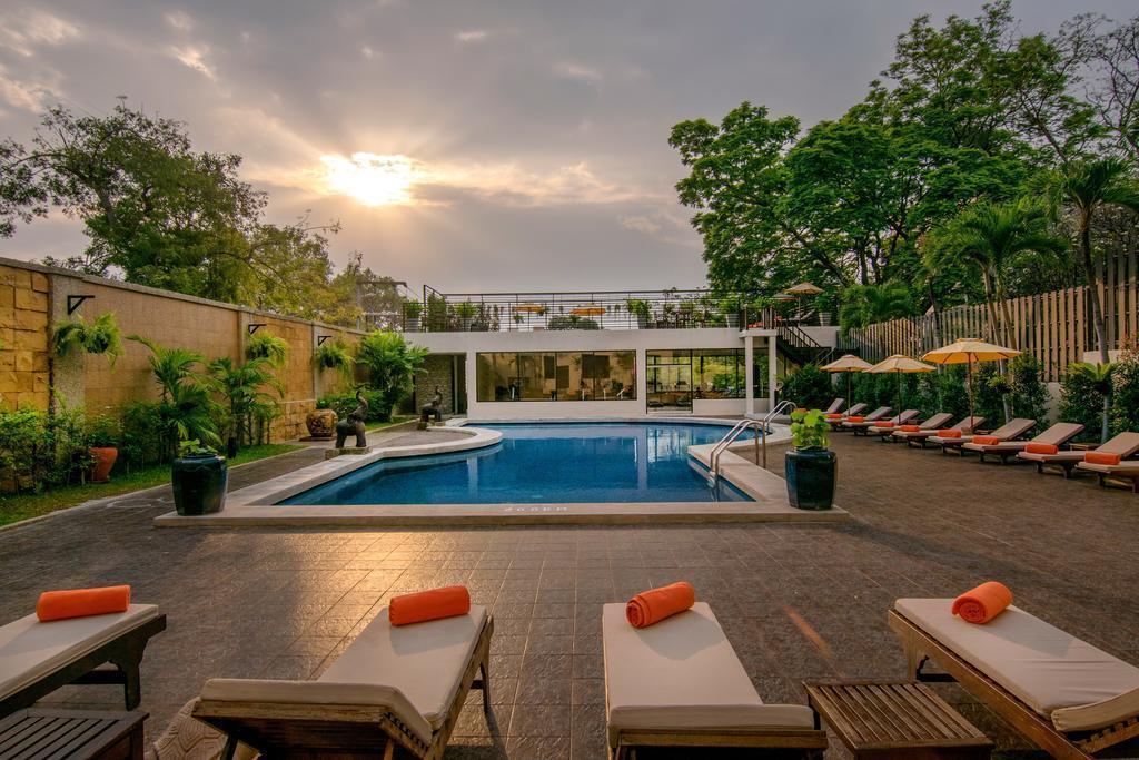 Готель The Bayview Pattaya 4*