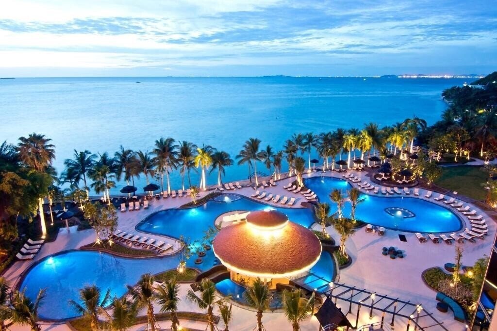 Готель Royal Wing & SPA 5*