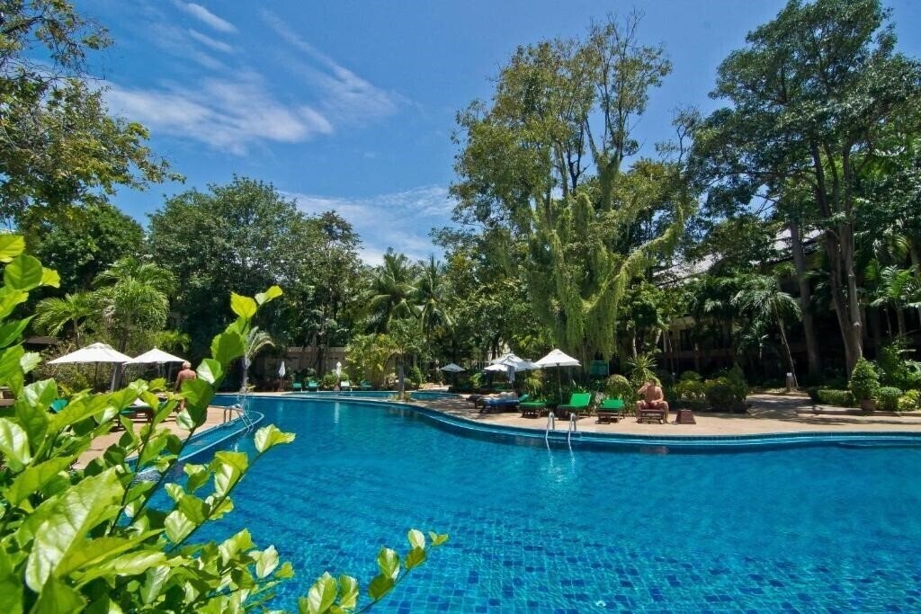 Готель Green Park Resort 3*