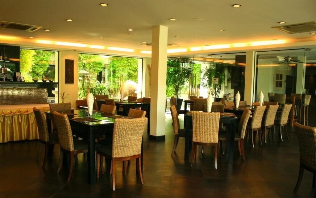 Картинка Palm Grove Hotel 4*