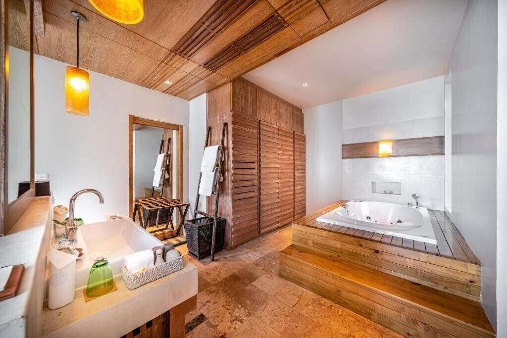 Фотографія Aleenta Grand Villas 5*