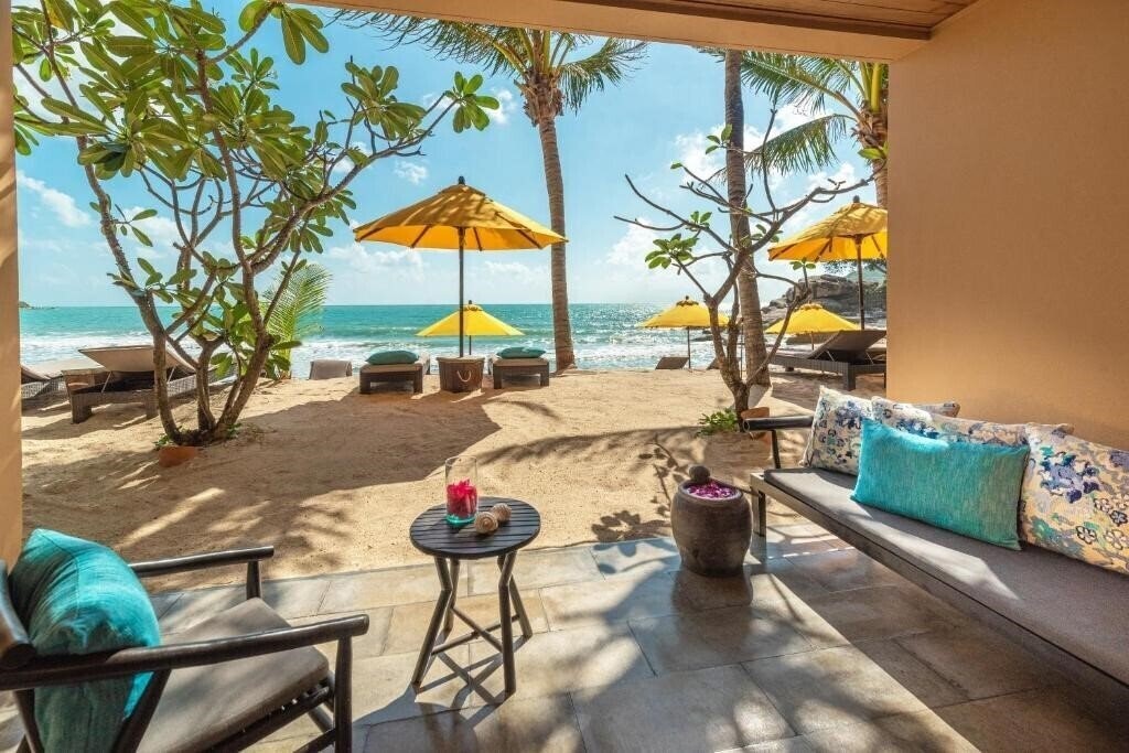 Отель Buri Rasa Village Koh Phangan 4*