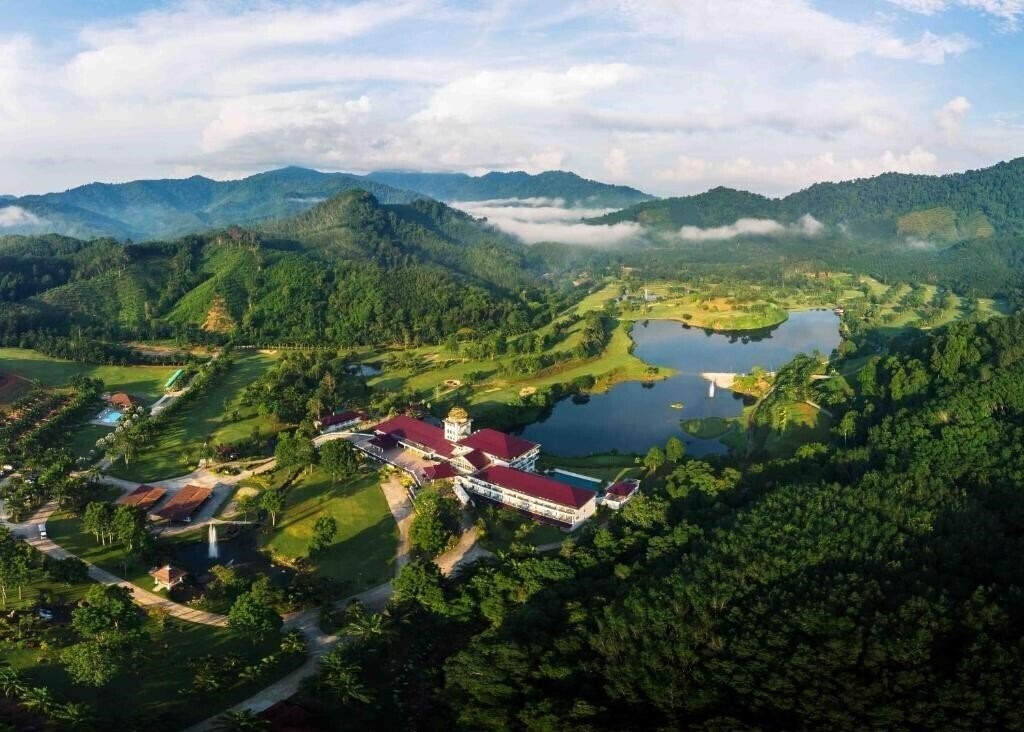 Готель Katathong Golf Resort SPA 3*