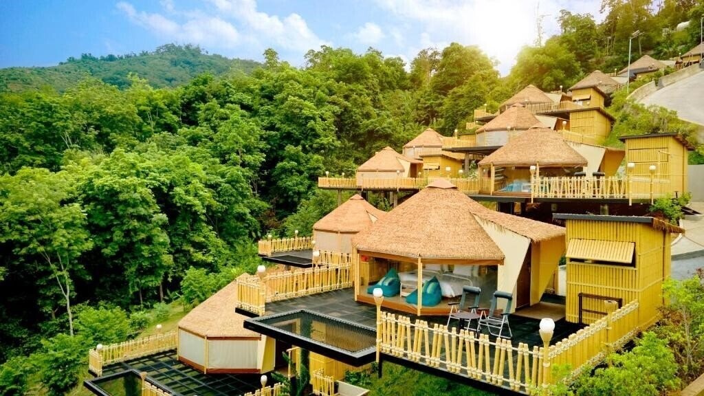 Картинка Beyond Skywalk Nangshi 4*