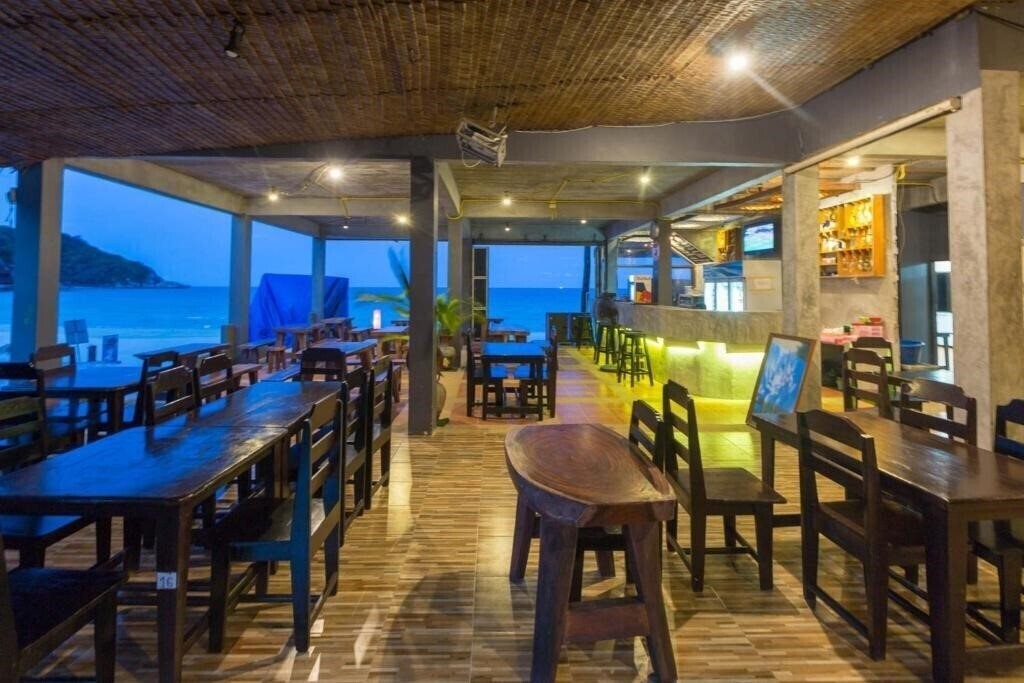 Фото Sunrise Resort Koh Phangan 3*