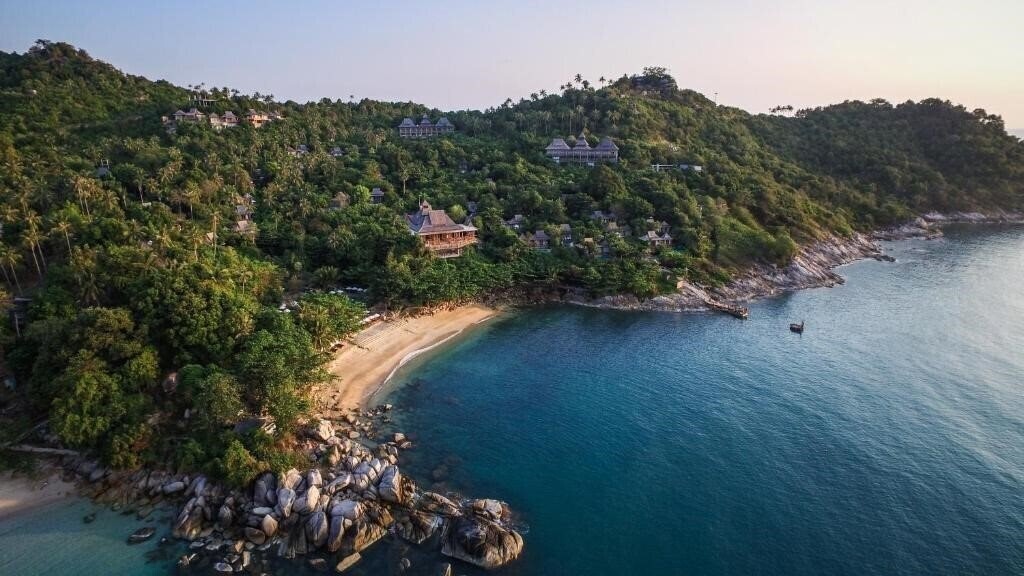 Готель Santhiya Koh Phangan Resort & Spa 5*