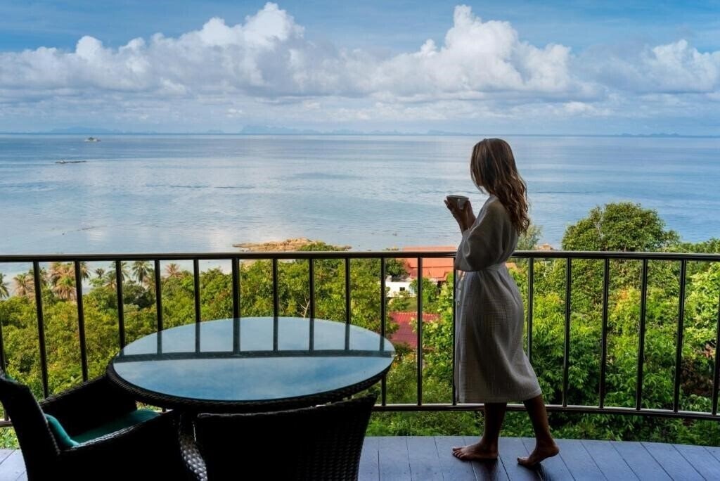 Отель Sunset Hill Boutique Resort Koh Phangan 4*