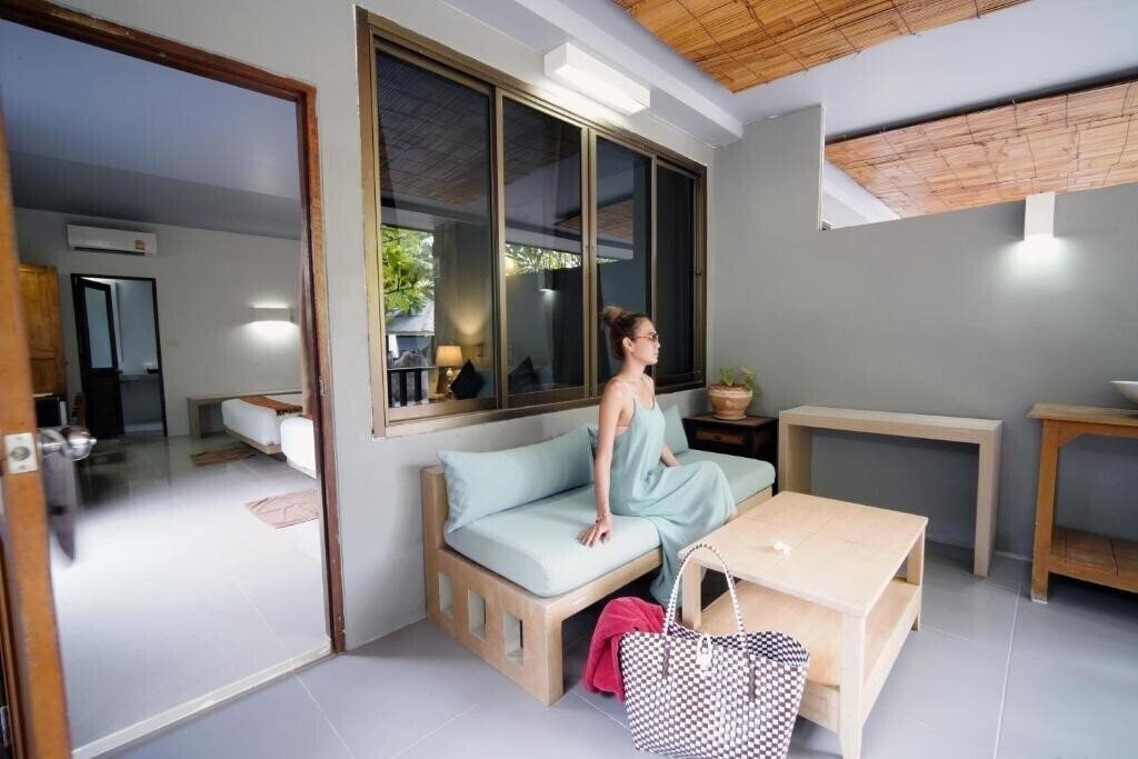 Фото Villa Cha - Cha Salad Beach Koh Phangan 4*