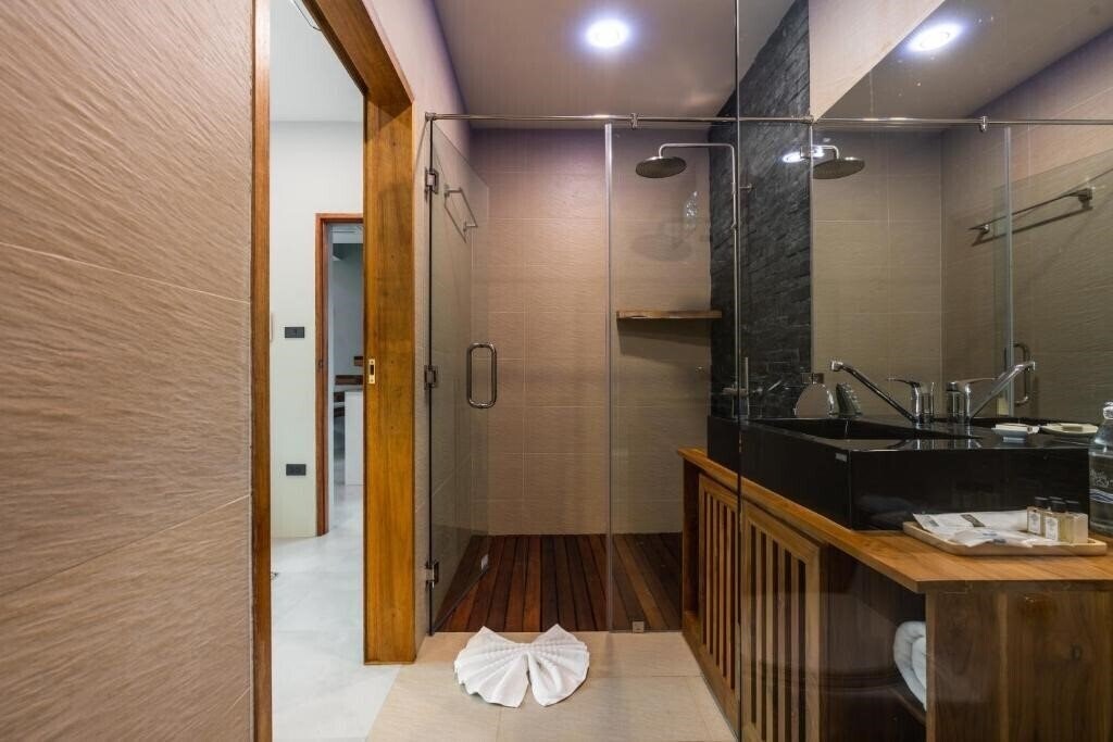 Фотографія Zee Luxury Boutique Hotel 4*