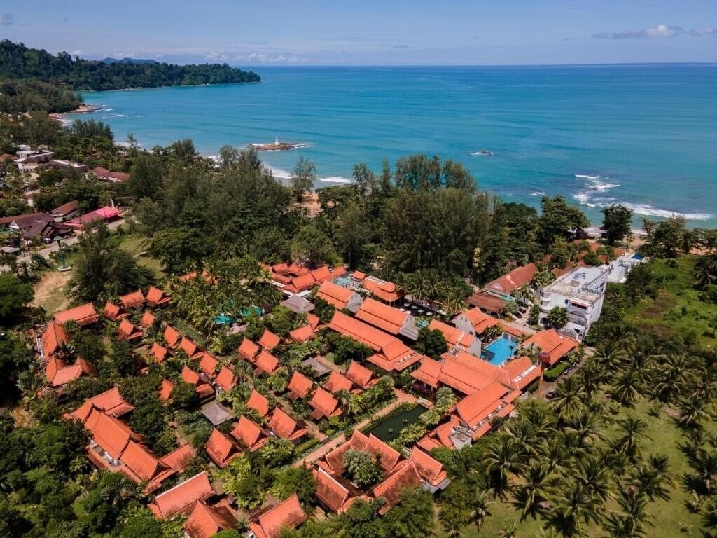 Отель Khaolak Bhandari Resort & SPA 4*