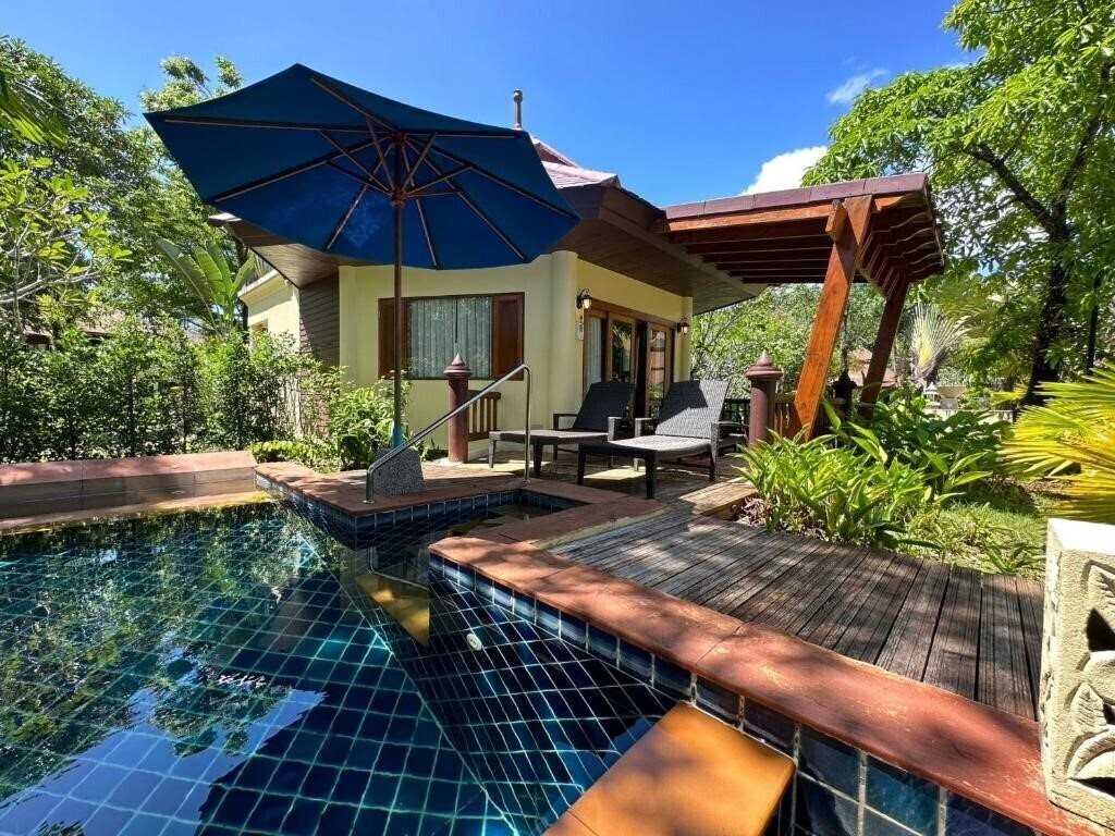 Фото Khaolak Seaview Resort & Spa 4*