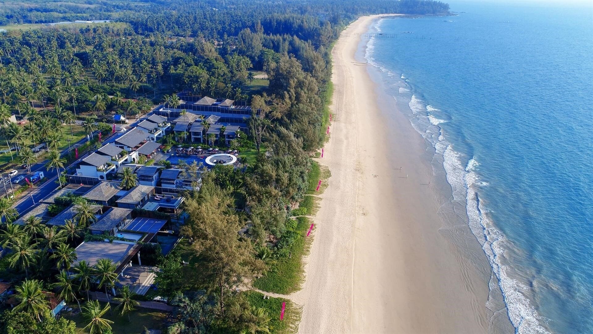 Готель Baba Beach Club Phuket Natai Luxury Pool Villa Hotel by Sri Panwa 5*