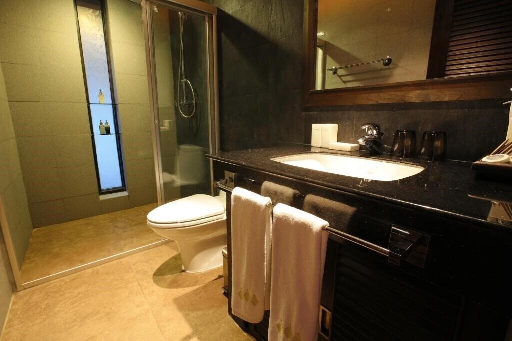 Фотографія Niramaya Villa & Wellness Resort 4*