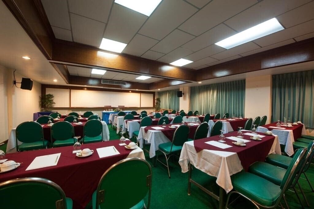 Изображение Phi Phi Island Cabana (ex. Island Cabana Phi Phi) 4*