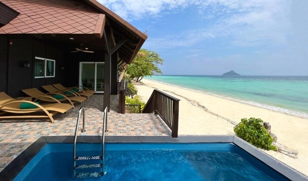 Картинка Holiday Inn (Phi Phi Island) 4*