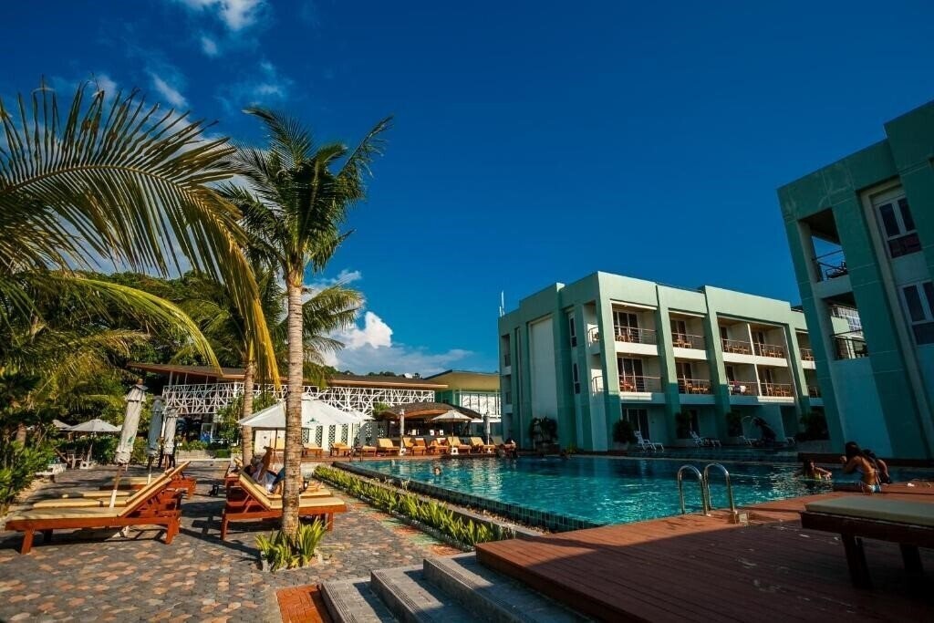 Зображення Phi Phi Harbour View Hotel 4*