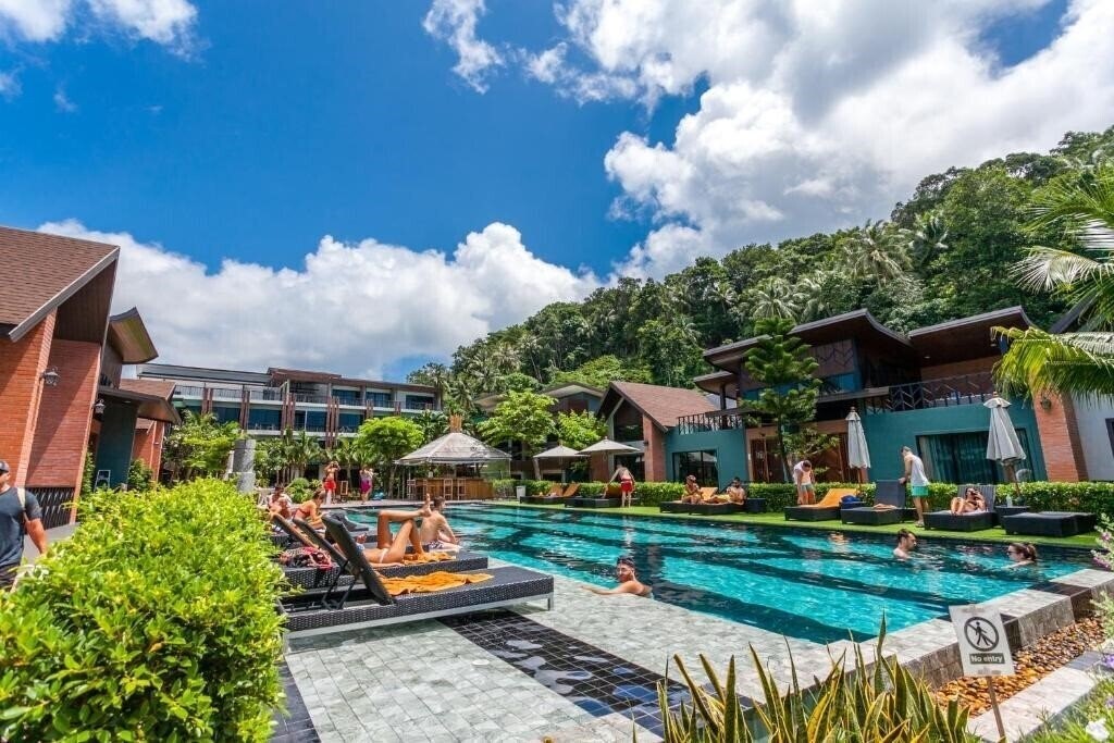 Отель Chaokoh Phiphi Hotel 4*