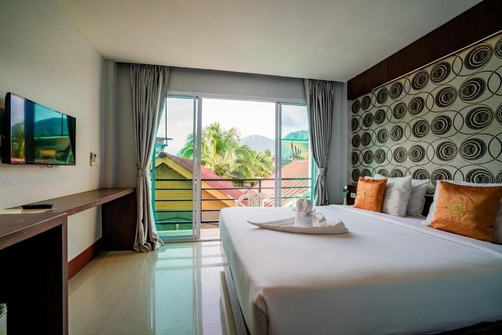 Картинка Phi Phi Anita Resort 3*