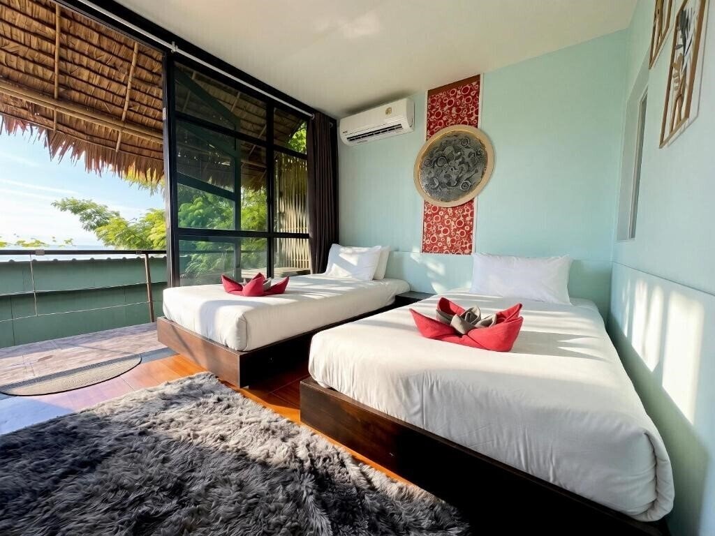Фото Phi Phi Sea Sky Resort 3*