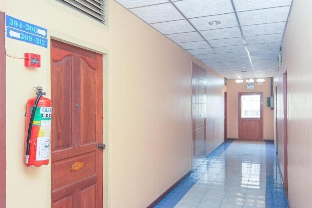 Зображення OYO 534 Phasuk Hotel 2*