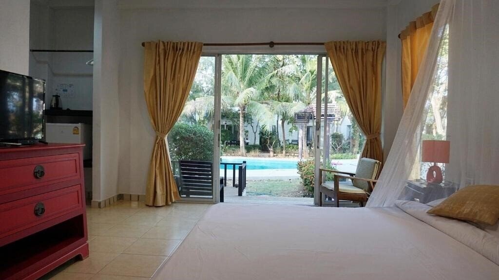 Фото Kalamona Seaview 3*