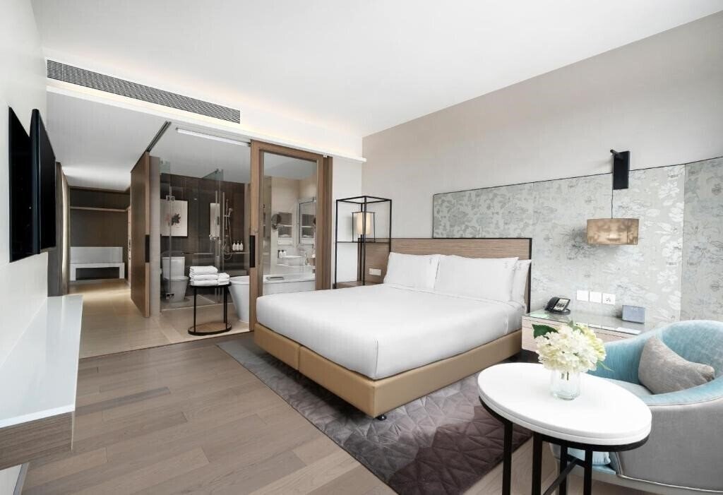 Картинка Holiday Inn & Suite Rayong City Centre 4*