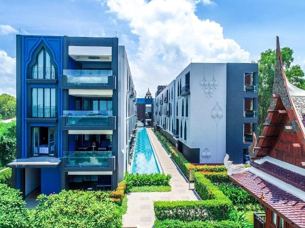 Отель Aksorn Rayong 5*